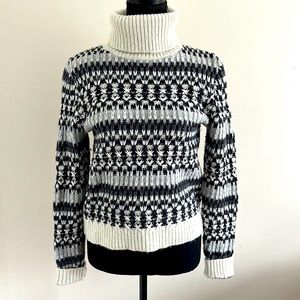Super comfy & warm turtle neck sweater